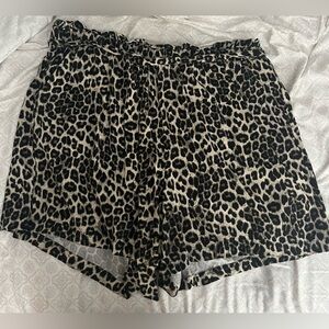 Torrid Leopard print short